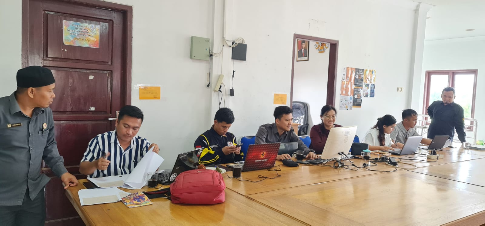 TEMUKAN KEGANDAAN DUKUNGAN PADA BAKAL CALON ANGGOTA DPD RI, BAWASLU MALINAU KIRIM SURAT REKOMENDASI KE KPU.