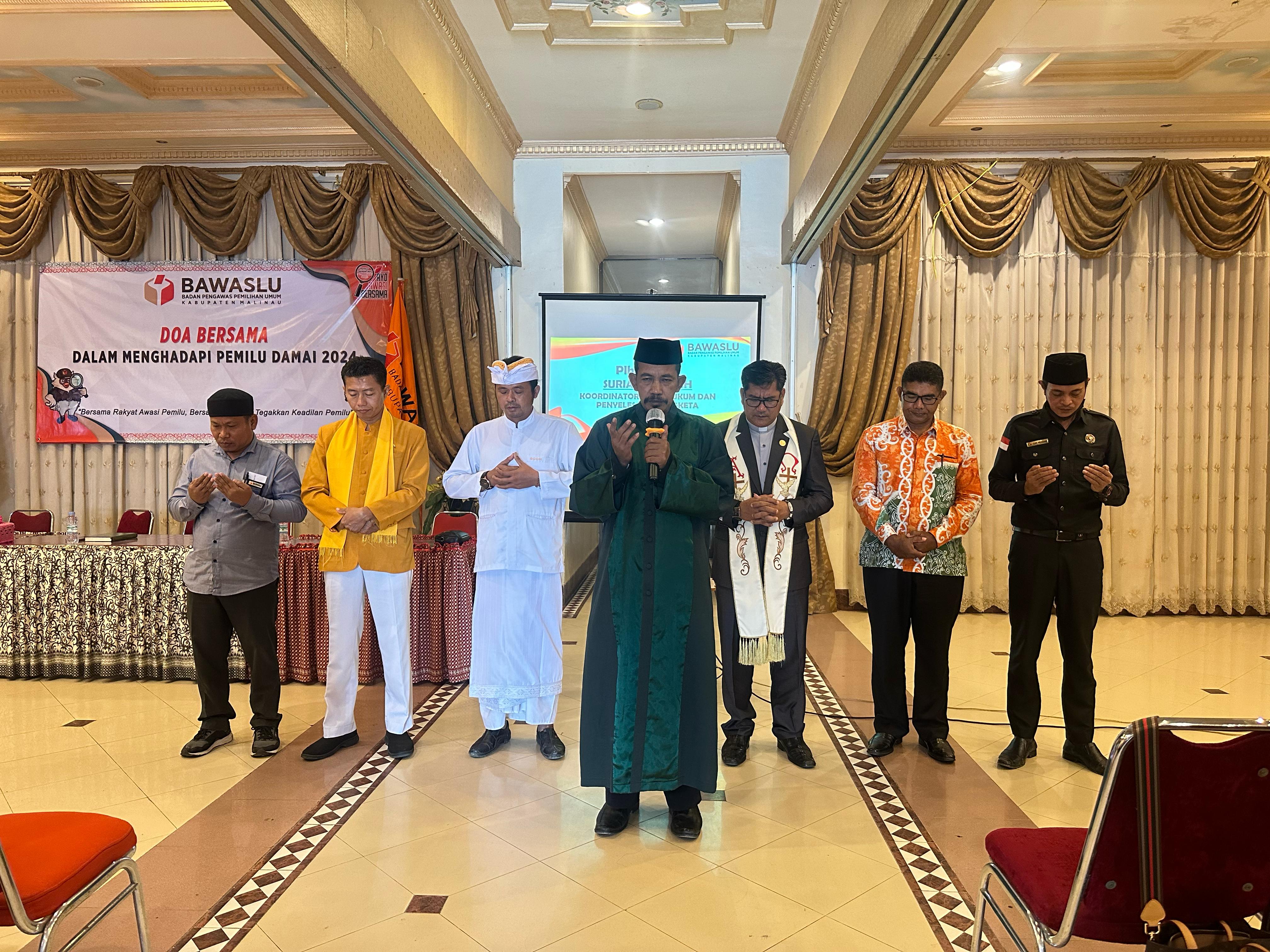 BAWASLU MALINAU GELAR DOA BERSAMA, HARAPKAN PEMILU BERJALAN DAMAI