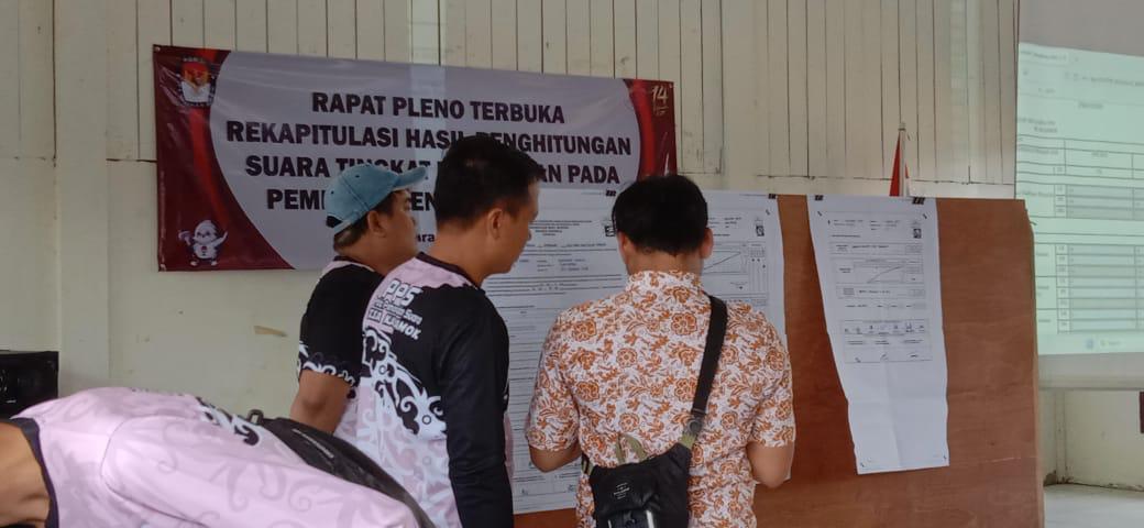 REKAPITULASI PEROLEHAN SUARA DI TINGKAT KECAMATAN MULAI BERJALAN, BAWASLU MALINAU INSTRUKSIKAN PANWASCAM UNTUK MENGAWAL