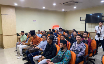 Momen Saat Laporan Akhir Diserahkan Ke Pihak Bawaslu RI